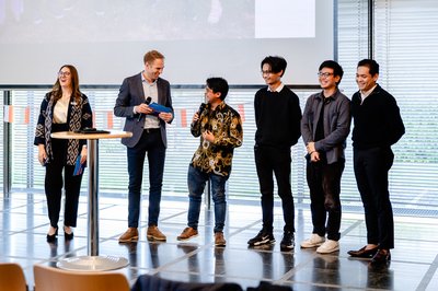 Absolventen des Indonesien Programms