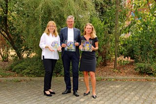 Regina Rosenstock, Michael Pieck und Dr. Christine Lötters